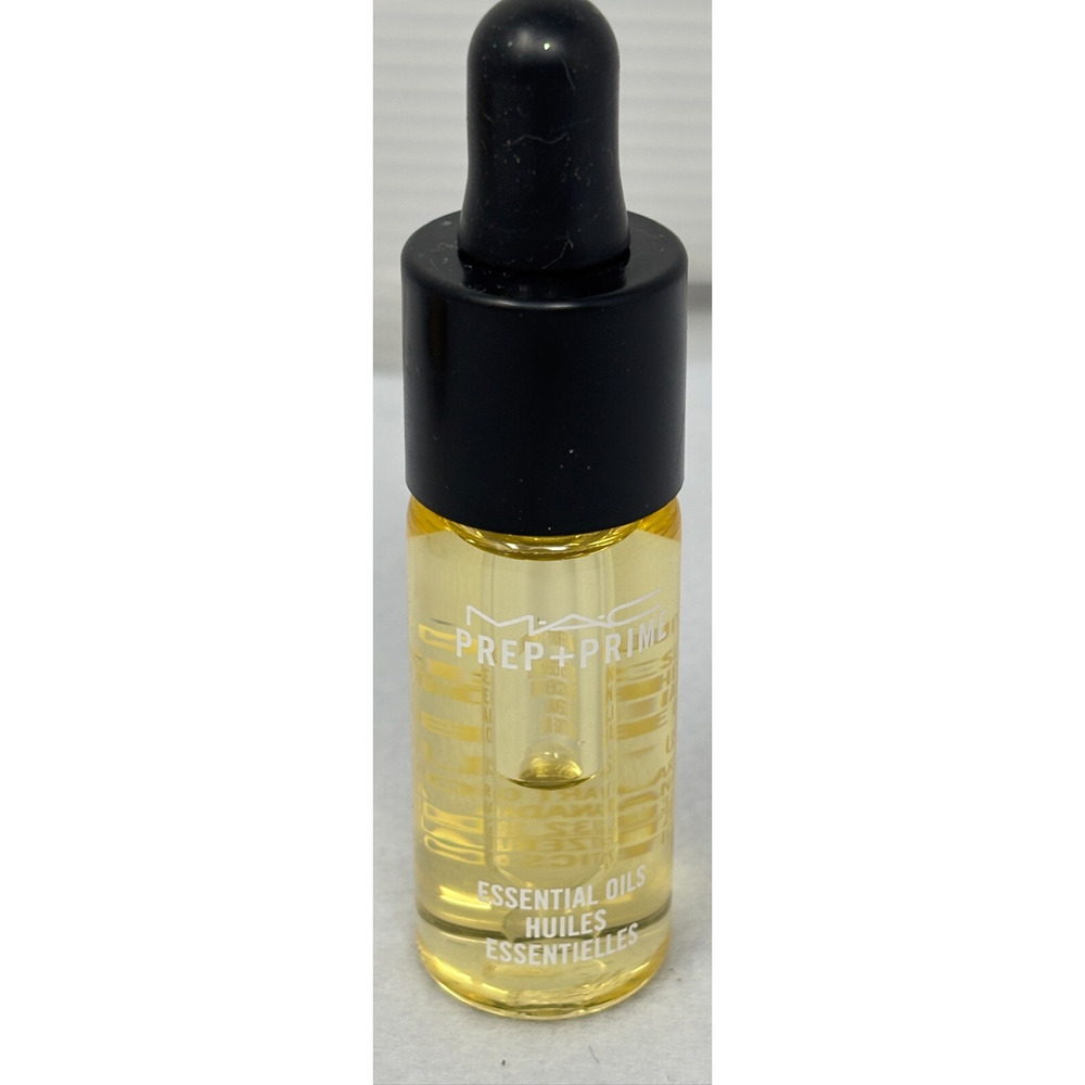 Mac Prep + Prime Essential Oils Grapefruit +‎ Chamomile - Size 14mL / 0.47 Oz.